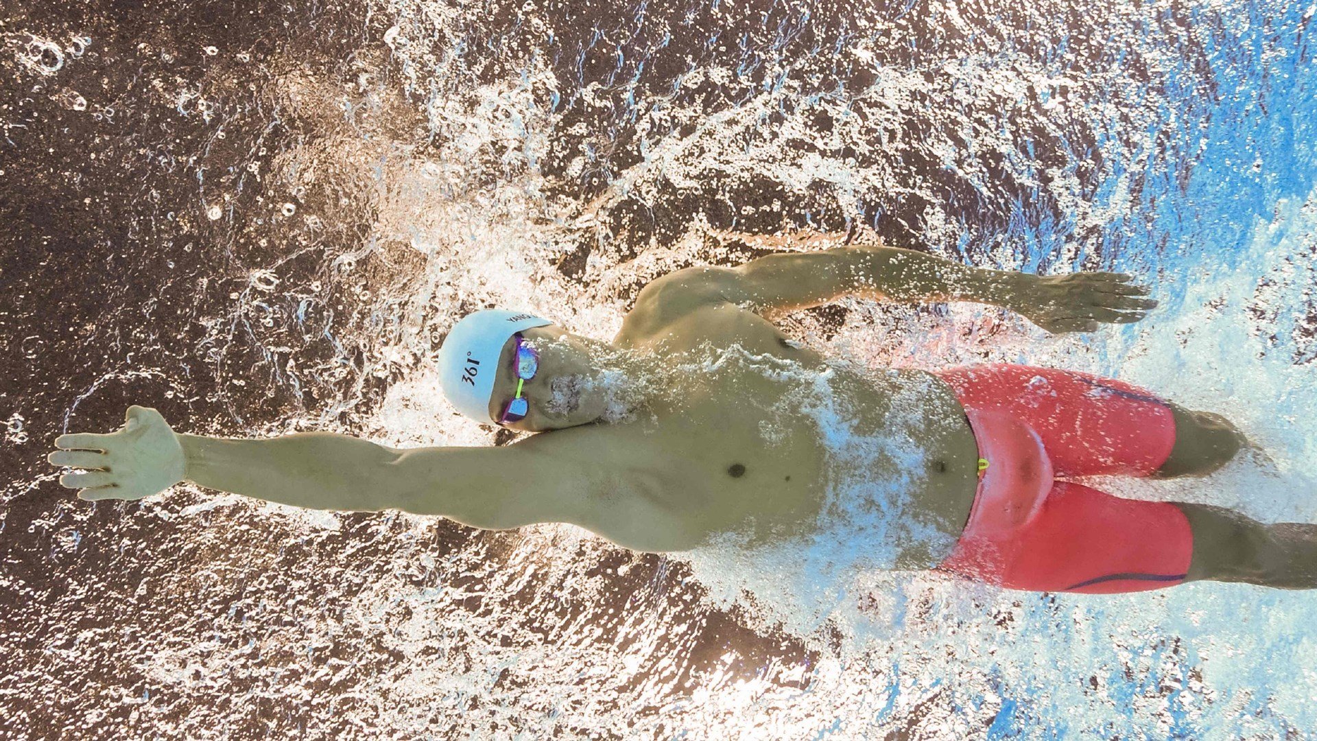 奥纳纳一夫当关,比利时门神用双手为黄金一代续写终章