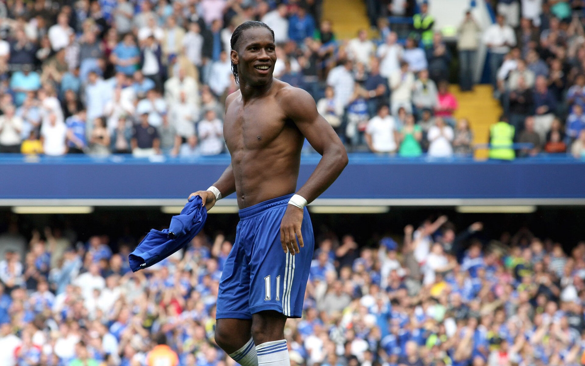 开云体育app-基米希末节接管比赛，阿尔及利亚压制爱尔兰，足球场上的后殖民叙事